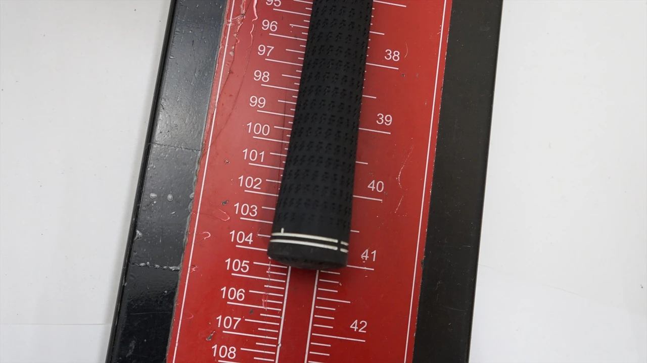 Mitsubishi Diamana Df-Series 70 S 70G Stiff 41" Wood Shaft Taylormade 947592 5 Mitsubishi Diamana Df-Series 70 S 70G Stiff 41" Wood Shaft Taylormade 947592 - Image 5