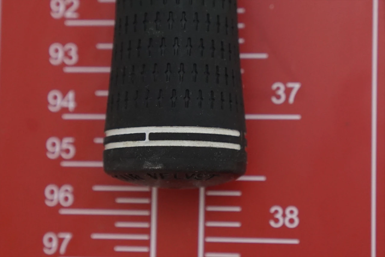 Callaway Steelhead X-14 6 Iron Regular Flex Graphite 1030672 Good 6 Callaway Steelhead X-14 6 Iron Regular Flex Graphite 1030672 Good - Image 6