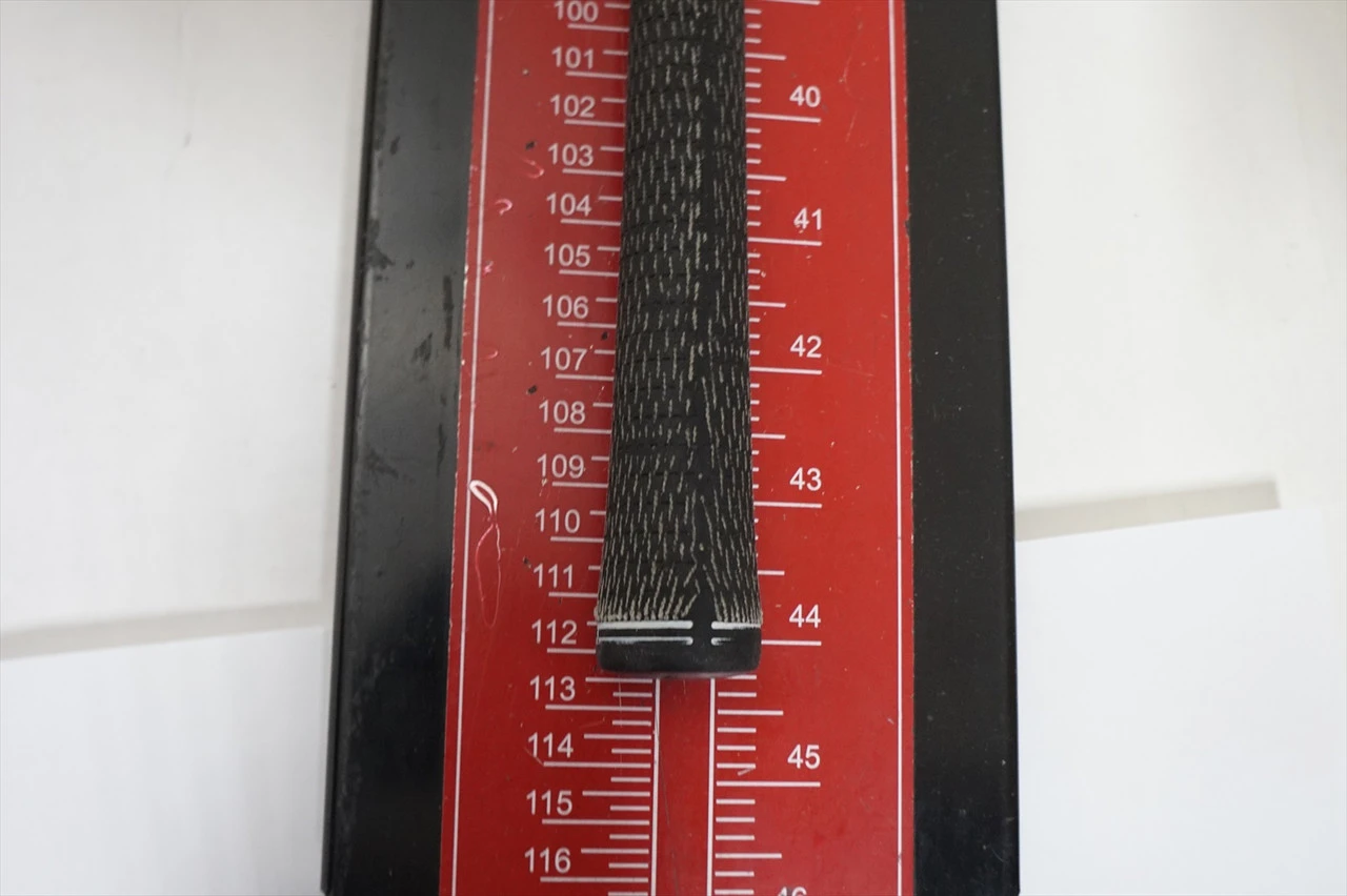 Graphite Design Tour Ad Iz-6 62g Stiff 44.25" Driver Shaft Titleist 1045484 6 Graphite Design Tour Ad Iz-6 62g Stiff 44.25" Driver Shaft Titleist 1045484 - Image 6