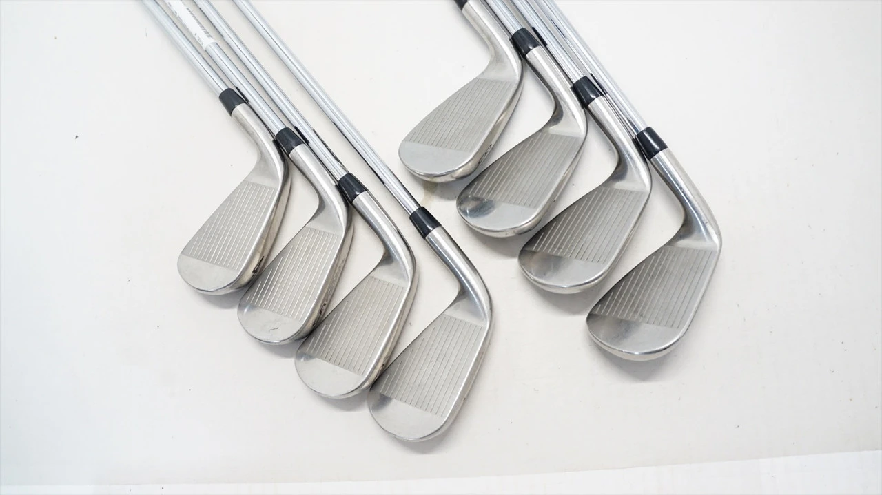 Titleist T300 Iron Set 4-Pw, 48 Regular Flex Amt Red Steel 1046688 Good 4 Titleist T300 Iron Set 4-Pw, 48 Regular Flex Amt Red Steel 1046688 Good - Image 4