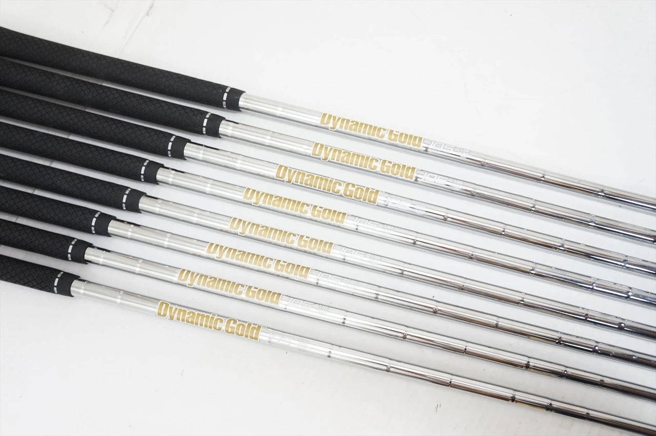 Cobra King Forged Tec Iron Set 4-Pw, Gw Stiff Dynamic Gold 105 Vss Pro Good 2 Cobra King Forged Tec Iron Set 4-Pw, Gw Stiff Dynamic Gold 105 Vss Pro Good - Image 2
