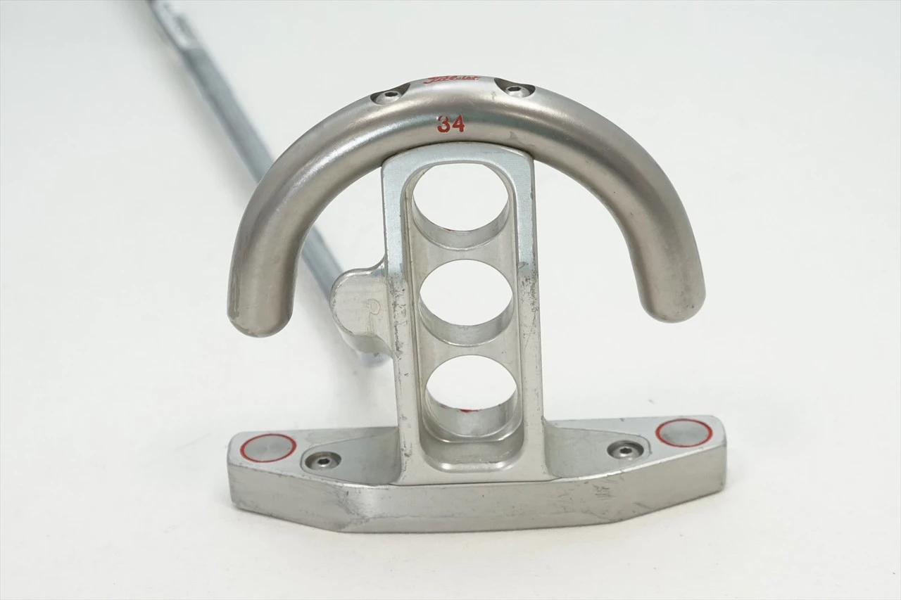 Scotty Cameron Futura 37" Putter Good Rh 1059047 Super Stroke Grip 1 Scotty Cameron Futura 37" Putter Good Rh 1059047 Super Stroke Grip