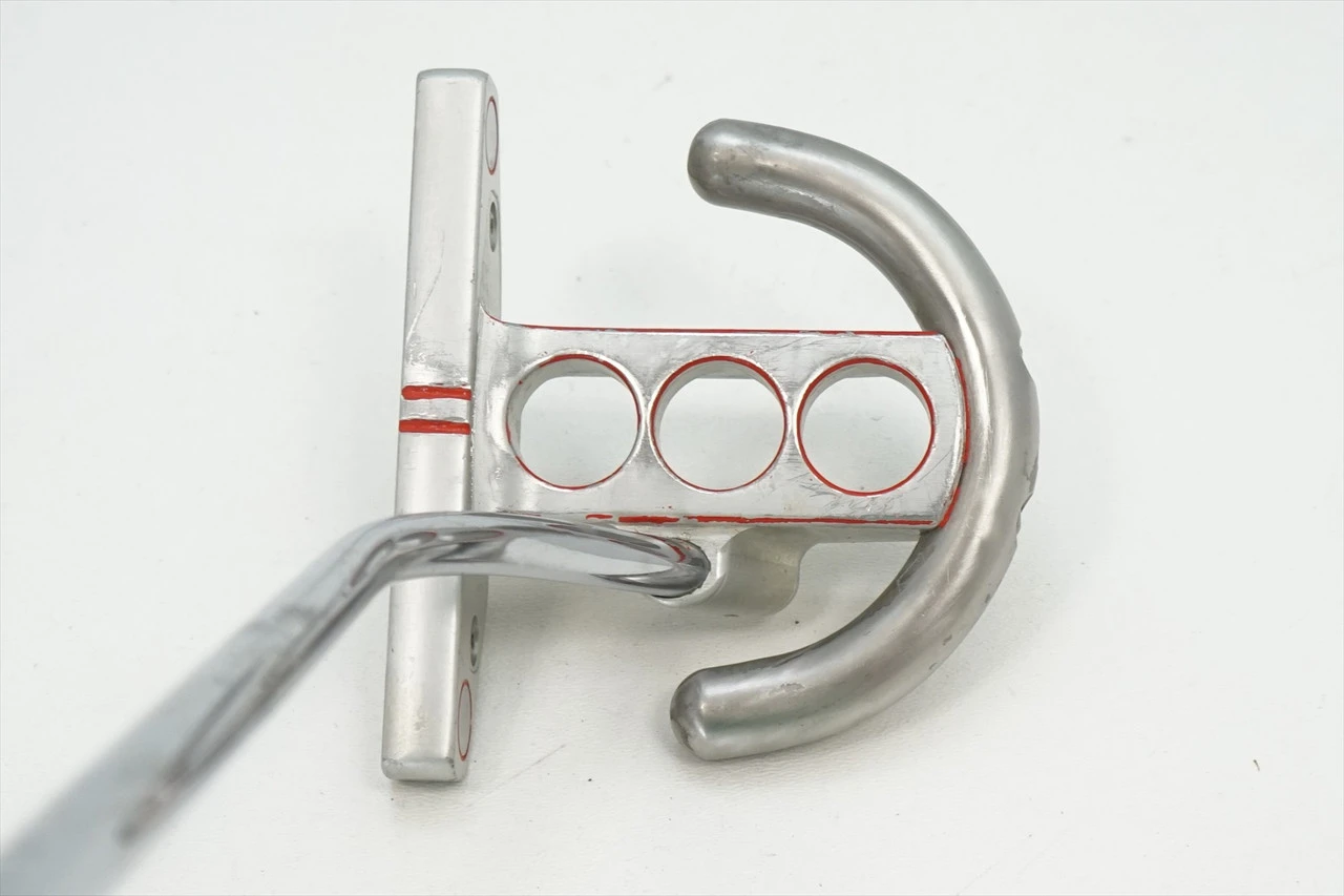 Scotty Cameron Futura 37" Putter Good Rh 1059047 Super Stroke Grip 3 Scotty Cameron Futura 37" Putter Good Rh 1059047 Super Stroke Grip - Image 3