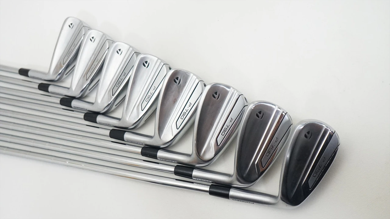 Taylormade P790 2019 Iron Set 4-Pw, Aw Stiff Dynamic Gold 105 Vss Pro 69041 Good 4 Taylormade P790 2019 Iron Set 4-Pw, Aw Stiff Dynamic Gold 105 Vss Pro 69041 Good - Image 4